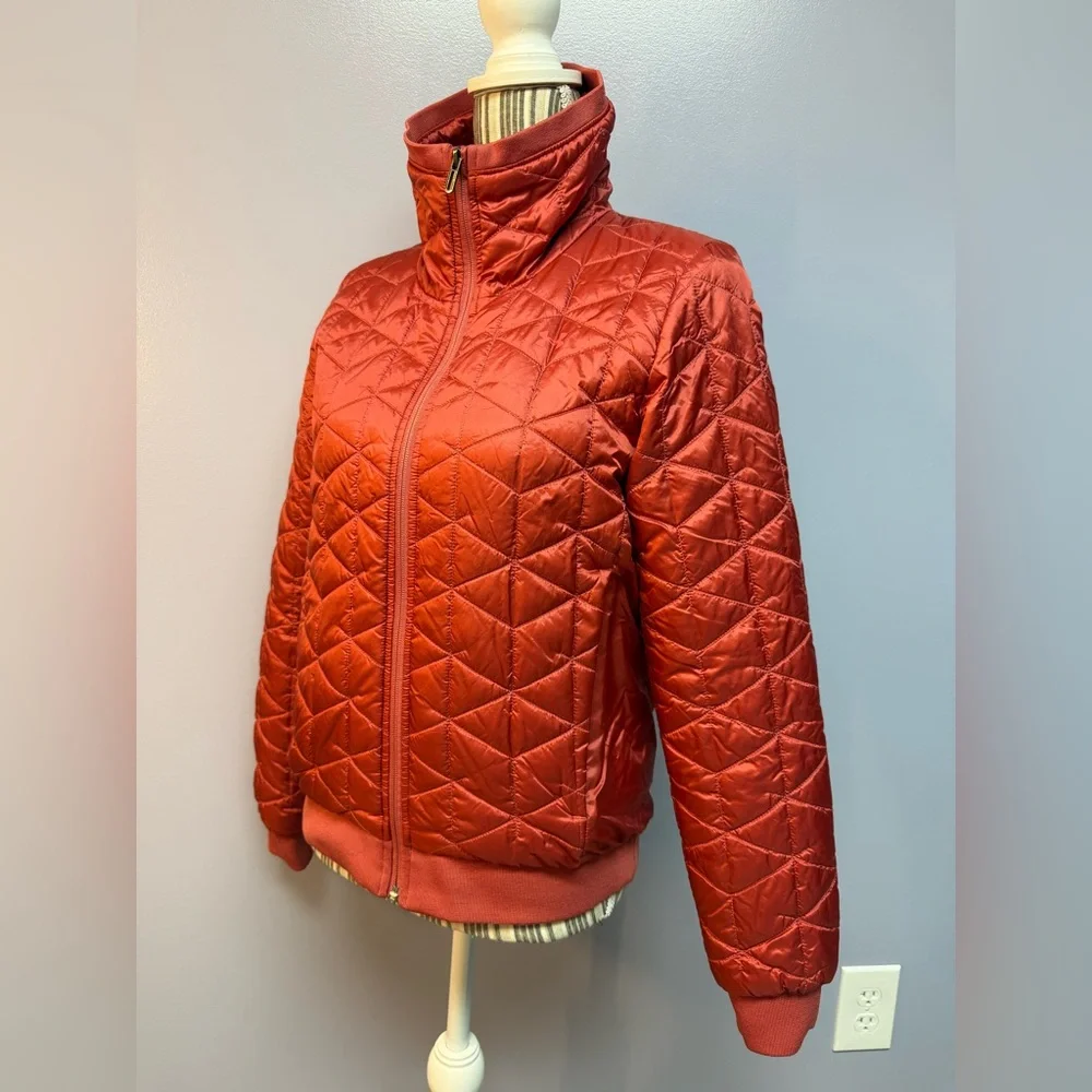 Under Armour cold gear reactor Women's Puffer Jacket in daquiri color size S - Picture 4 of 15